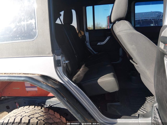 46405037 :رقم المزاد ، 1C4BJWFGXHL523890 vin ، 2017 Jeep Wrangler Unlimited Rubicon 4x4 مزاد بيع