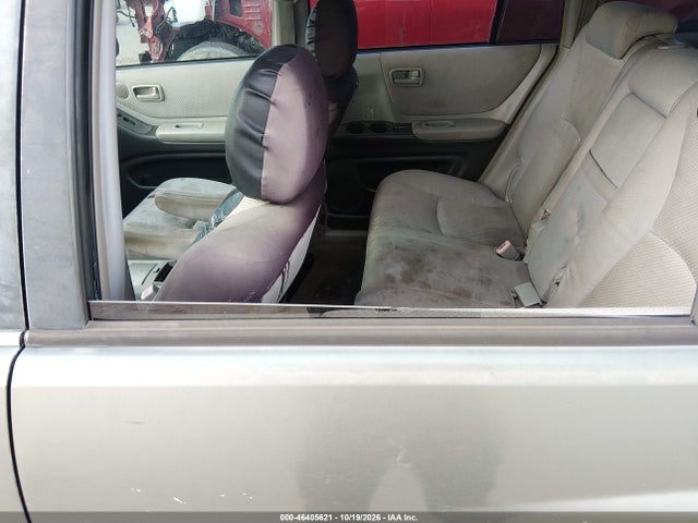 46405621 :رقم المزاد ، JTEGP21A050069030 vin ، 2005 Toyota Highlander V6 مزاد بيع