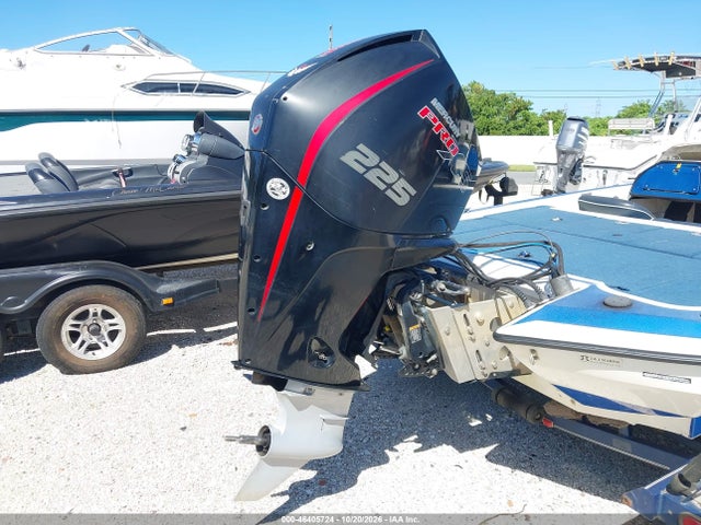 46405724 :رقم المزاد ، PNS20344C000 vin ، 2000 Blazer 20' مزاد بيع