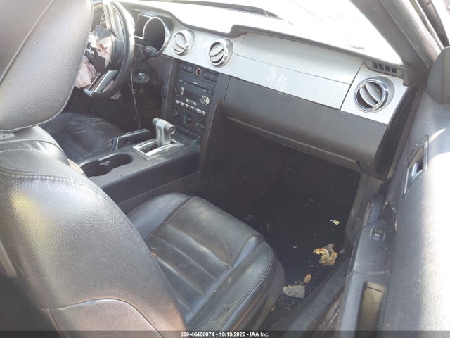 Продаж на аукціоні авто 2005 Ford Mustang Gt Deluxe/gt Premium, vin: 1ZVFT82H755226353, номер лоту: 46406074