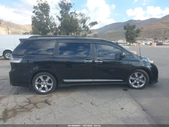 46406361 :رقم المزاد ، 5TDXK3DC6DS287927 vin ، 2013 Toyota Sienna Se 8 Passenger مزاد بيع