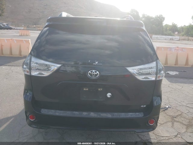 46406361 :رقم المزاد ، 5TDXK3DC6DS287927 vin ، 2013 Toyota Sienna Se 8 Passenger مزاد بيع