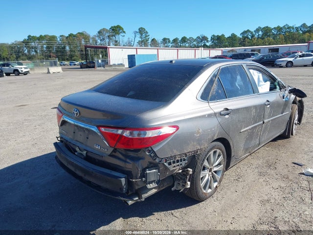 46406524 :رقم المزاد ، 4T1BD1FK0HU220735 vin ، 2017 Toyota Camry Hybrid Xle مزاد بيع