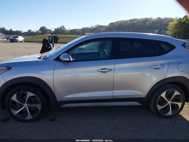 46406687 :رقم المزاد ، KM8J33A22HU409677 vin ، 2017 Hyundai Tucson Sport مزاد بيع