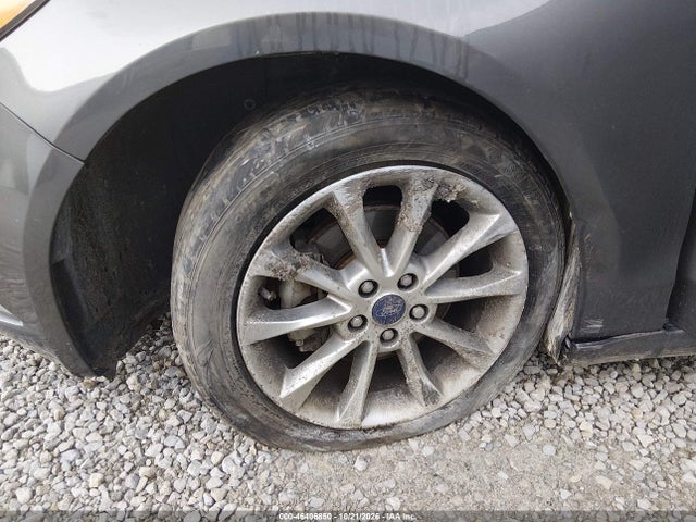 46406850 :رقم المزاد ، 3FA6P0H77HR348693 vin ، 2017 Ford Fusion Se مزاد بيع