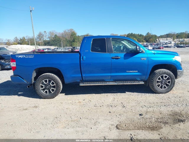 46406854 :رقم المزاد ، 5TFUY5F18HX650530 vin ، 2017 Toyota Tundra Sr5 5.7l V8 مزاد بيع
