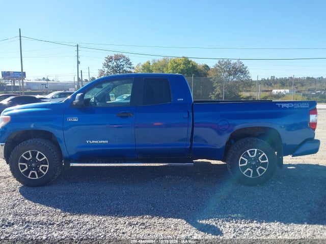 46406854 :رقم المزاد ، 5TFUY5F18HX650530 vin ، 2017 Toyota Tundra Sr5 5.7l V8 مزاد بيع