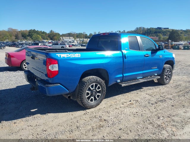 46406854 :رقم المزاد ، 5TFUY5F18HX650530 vin ، 2017 Toyota Tundra Sr5 5.7l V8 مزاد بيع