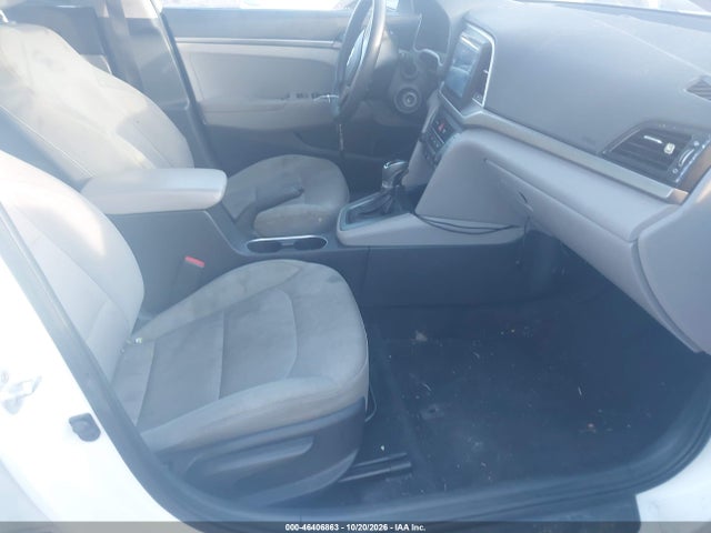 46406863 :رقم المزاد ، 5NPD74LFXHH054800 vin ، 2017 Hyundai Elantra Se مزاد بيع