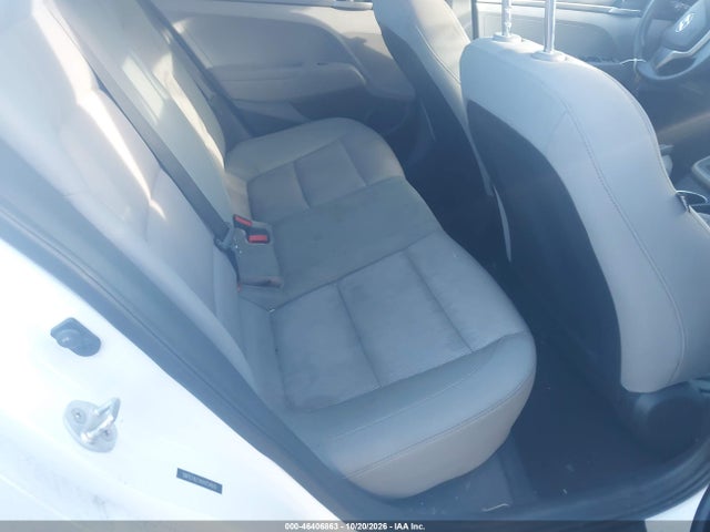 46406863 :رقم المزاد ، 5NPD74LFXHH054800 vin ، 2017 Hyundai Elantra Se مزاد بيع