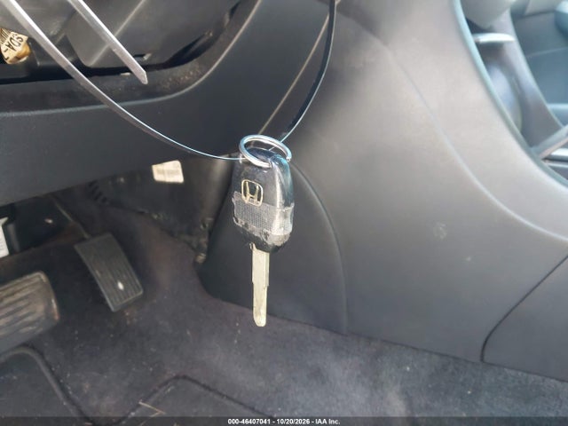 Продажа на аукционе авто 2003 Honda Accord 2.4 Lx, vin: 1HGCM564X3A028011, номер лота: 46407041