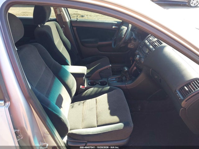 Продажа на аукционе авто 2003 Honda Accord 2.4 Lx, vin: 1HGCM564X3A028011, номер лота: 46407041