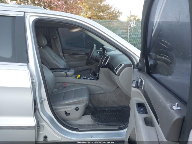 Продаж на аукціоні авто 2011 Jeep Grand Cherokee Laredo, vin: 1J4RR4GG4BC544262, номер лоту: 46407213