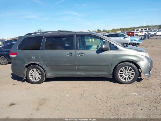 Продаж на аукціоні авто 2011 Toyota Sienna Xle V6, vin: 5TDYK3DC6BS127032, номер лоту: 46407792