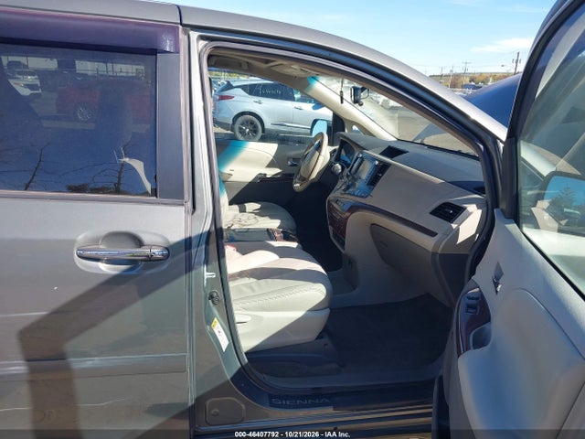 Продаж на аукціоні авто 2011 Toyota Sienna Xle V6, vin: 5TDYK3DC6BS127032, номер лоту: 46407792