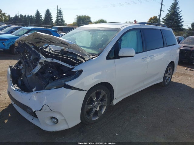 Продаж на аукціоні авто 2011 Toyota Sienna Se, vin: 5TDXK3DC5BS081561, номер лоту: 46407939