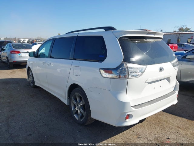 Продаж на аукціоні авто 2011 Toyota Sienna Se, vin: 5TDXK3DC5BS081561, номер лоту: 46407939
