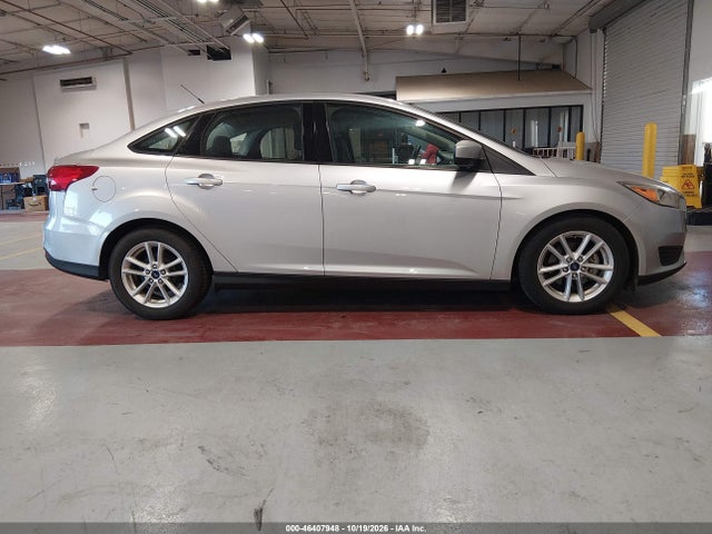 Ford FOCUS SE 2018 1FADP3F21JL327469 Image 13
