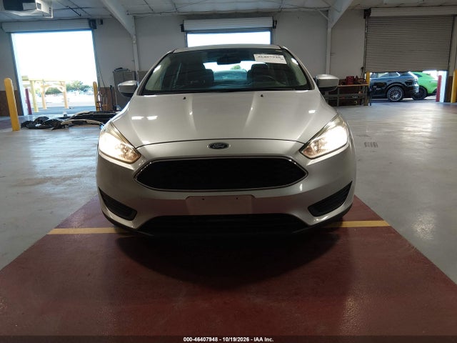 Ford FOCUS SE 2018 1FADP3F21JL327469 Image 6