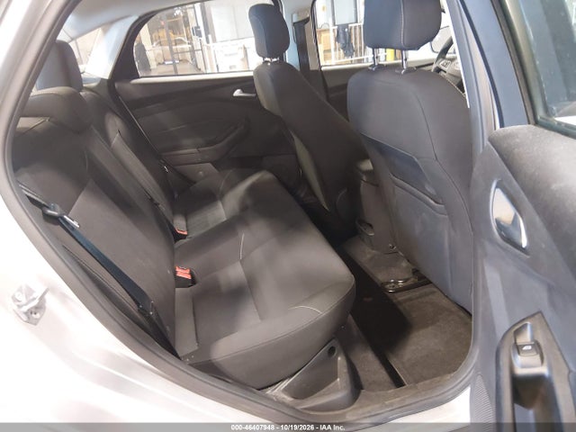 Ford FOCUS SE 2018 1FADP3F21JL327469 Image 8