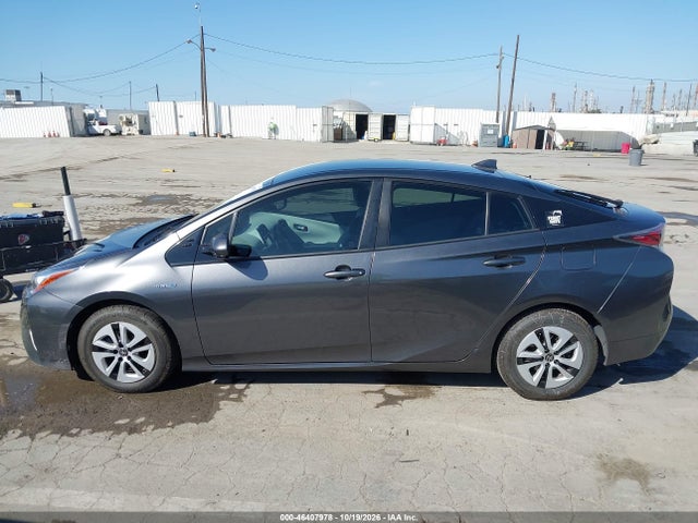Toyota Prius Three 2017 JTDKARFU3H3030267 Image 14