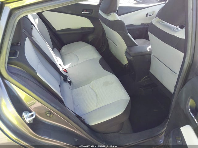 Toyota Prius Three 2017 JTDKARFU3H3030267 Image 8