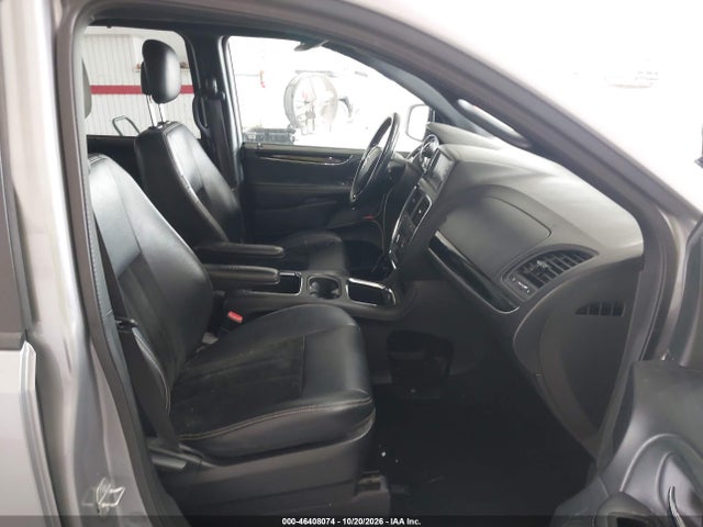 46408074 :رقم المزاد ، 2C4RDGCG4FR704827 vin ، 2015 Dodge Grand Caravan Sxt Plus مزاد بيع