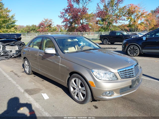 46408145 :رقم المزاد ، WDDGF81XX8F092370 vin ، 2008 Mercedes-benz C 300 Luxury 4matic/sport 4matic مزاد بيع