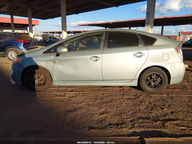 46408147 :رقم المزاد ، JTDKN3DU9F1883303 vin ، 2015 Toyota Prius Three مزاد بيع