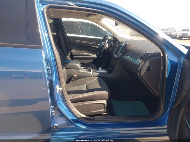 Chrysler 300 Touring 2021 2C3CCAAG8MH617450 Image 5