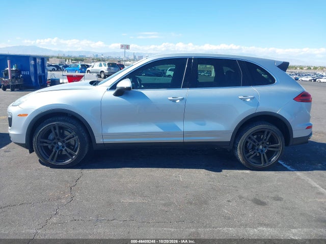 Porsche Cayenne 2016 WP1AA2A25GKA10470 Image 14