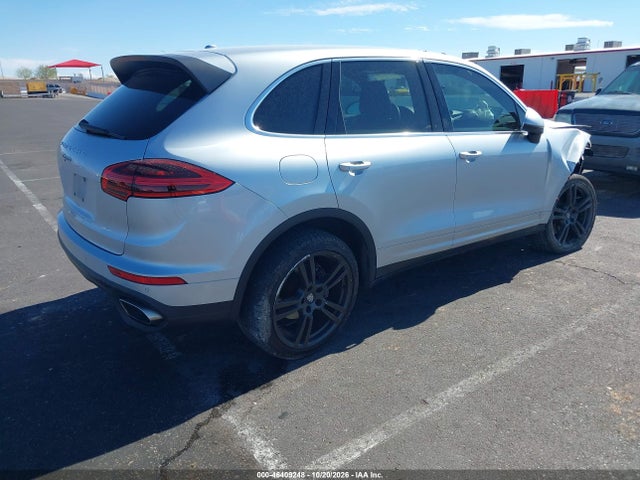 Porsche Cayenne 2016 WP1AA2A25GKA10470 Image 4