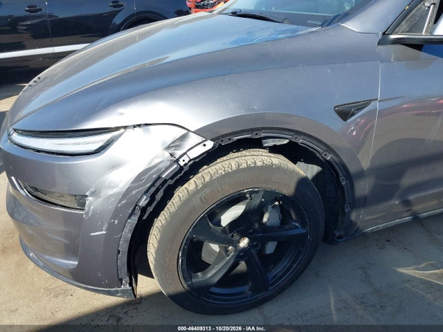 7SAYGDEE6TF341079 Tesla Model Y All-wheel Drive/long Range Launch Series/premium All-wheel Drive