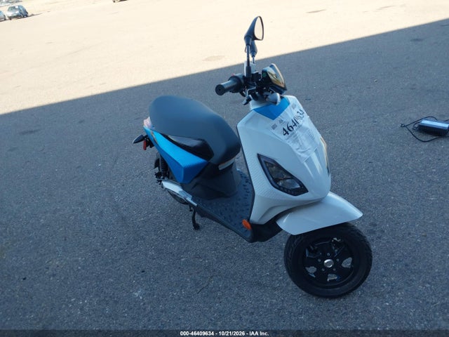 2022 Piaggio 1 Active მანქანა იყიდება აუქციონზე, vin: ZAPME1EB0N4000081, აუქციონის ნომერი: 46409634