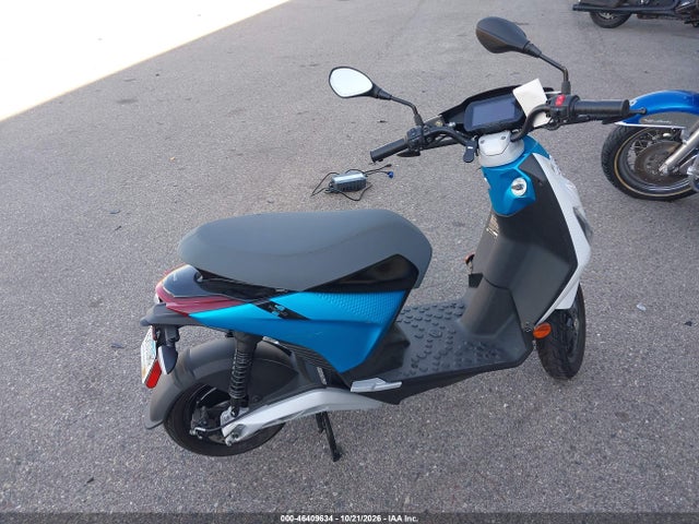 2022 Piaggio 1 Active მანქანა იყიდება აუქციონზე, vin: ZAPME1EB0N4000081, აუქციონის ნომერი: 46409634