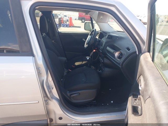Продаж на аукціоні авто 2015 Jeep Renegade Latitude, vin: ZACCJBBH6FPB80774, номер лоту: 46409640