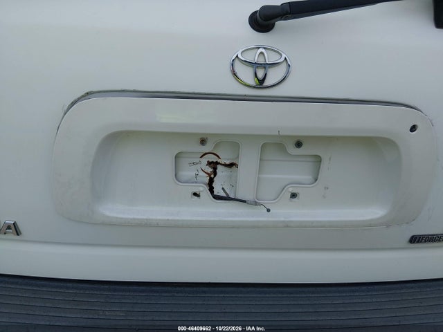 46409662 :رقم المزاد ، 5TDBT48A31S040723 vin ، 2001 Toyota Sequoia Limited V8 مزاد بيع