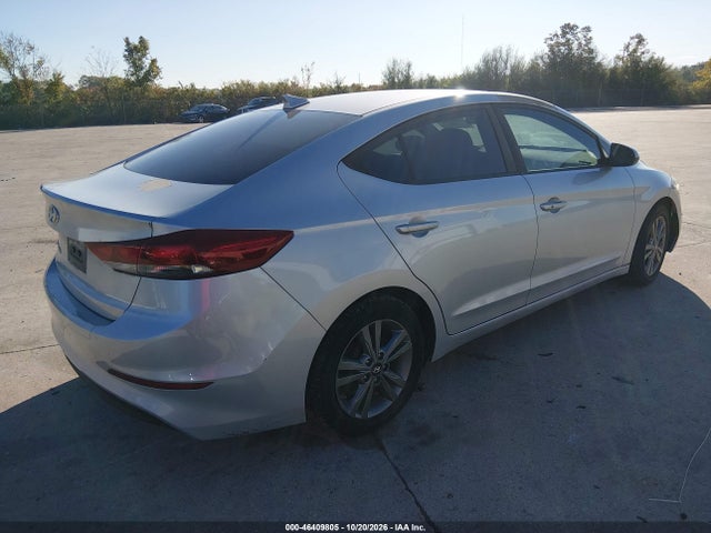 2017 Hyundai Elantra Value Edition მანქანა იყიდება აუქციონზე, vin: 5NPD84LF4HH134008, აუქციონის ნომერი: 46409805