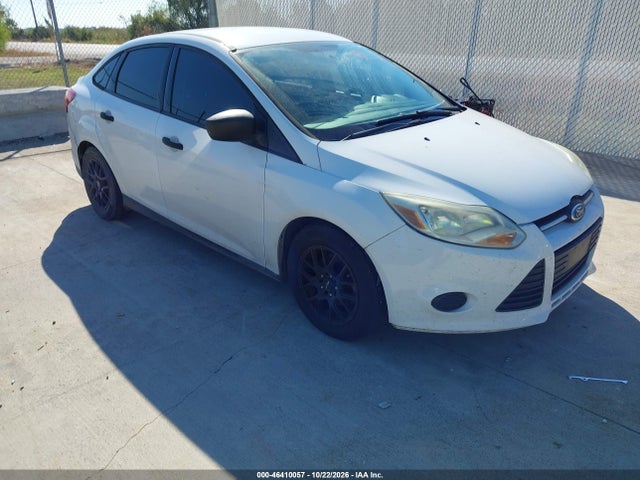 Продажа на аукционе авто 2014 Ford Focus S, vin: 1FADP3E25EL272368, номер лота: 46410057