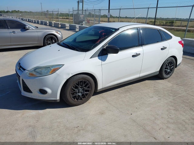 Продаж на аукціоні авто 2014 Ford Focus S, vin: 1FADP3E25EL272368, номер лоту: 46410057