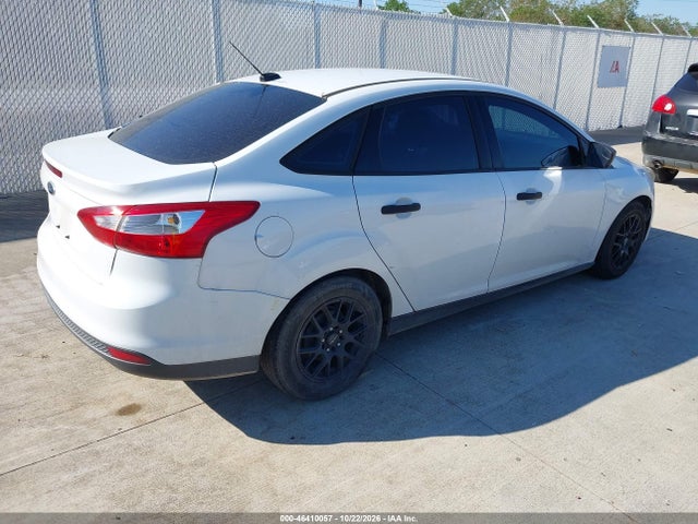 Продаж на аукціоні авто 2014 Ford Focus S, vin: 1FADP3E25EL272368, номер лоту: 46410057