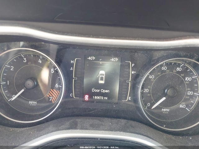 2014 Jeep Cherokee Sport მანქანა იყიდება აუქციონზე, vin: 1C4PJLAB4EW155264, აუქციონის ნომერი: 46410124