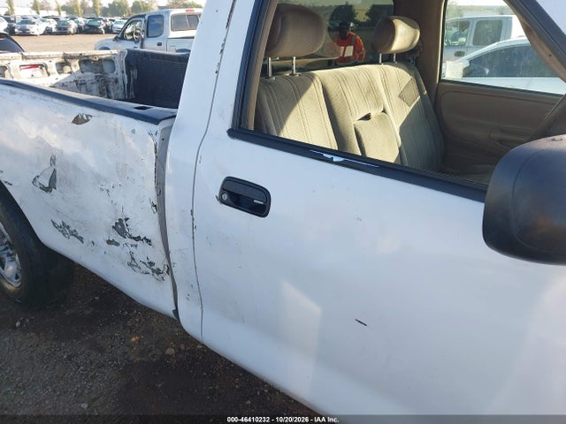 Продаж на аукціоні авто 2003 Toyota Tundra, vin: 5TBJN32173S435864, номер лоту: 46410232