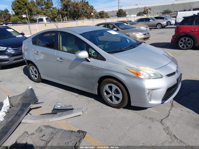 Продаж на аукціоні авто 2015 Toyota Prius Two, vin: JTDKN3DU4F0455435, номер лоту: 46410487