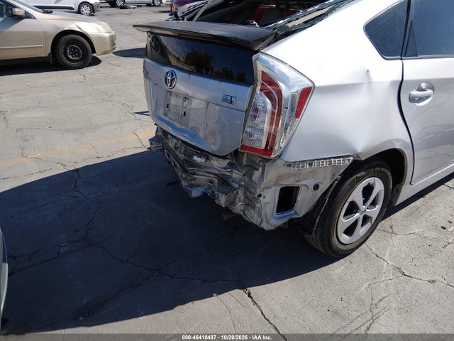 Продаж на аукціоні авто 2015 Toyota Prius Two, vin: JTDKN3DU4F0455435, номер лоту: 46410487