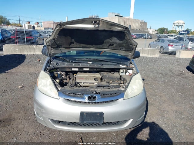 46410606 :رقم المزاد ، 5TDZA22C46S483523 vin ، 2006 Toyota Sienna Xle Limited مزاد بيع