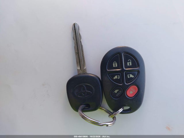 46410606 :رقم المزاد ، 5TDZA22C46S483523 vin ، 2006 Toyota Sienna Xle Limited مزاد بيع