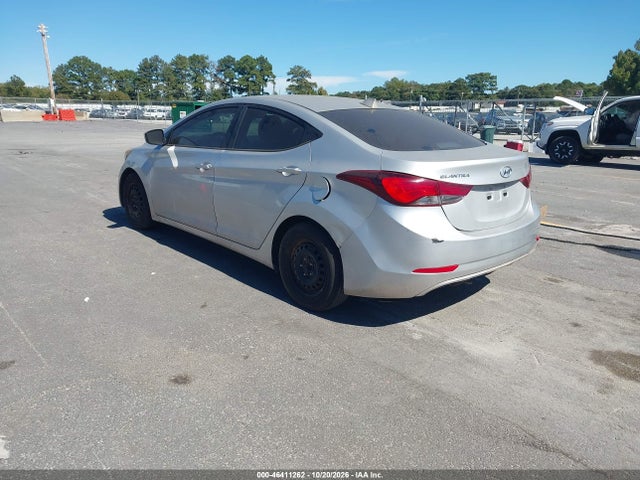 46411262 :رقم المزاد ، 5NPDH4AE4GH772316 vin ، 2016 Hyundai Elantra Se مزاد بيع