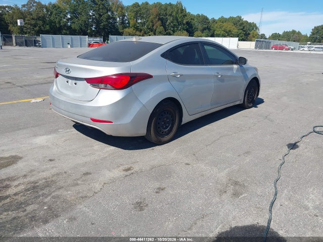 46411262 :رقم المزاد ، 5NPDH4AE4GH772316 vin ، 2016 Hyundai Elantra Se مزاد بيع