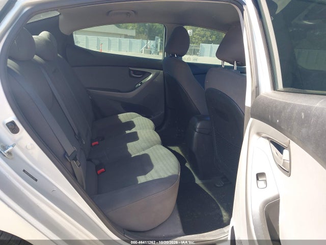 46411262 :رقم المزاد ، 5NPDH4AE4GH772316 vin ، 2016 Hyundai Elantra Se مزاد بيع